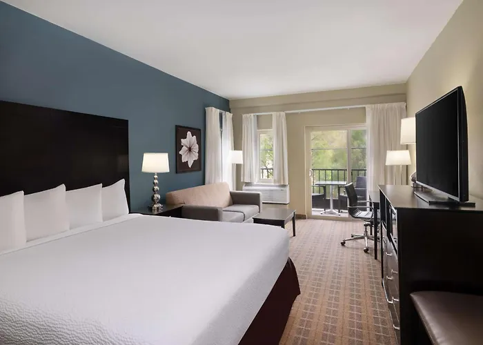 La Cuesta Inn, BW Signature Collection