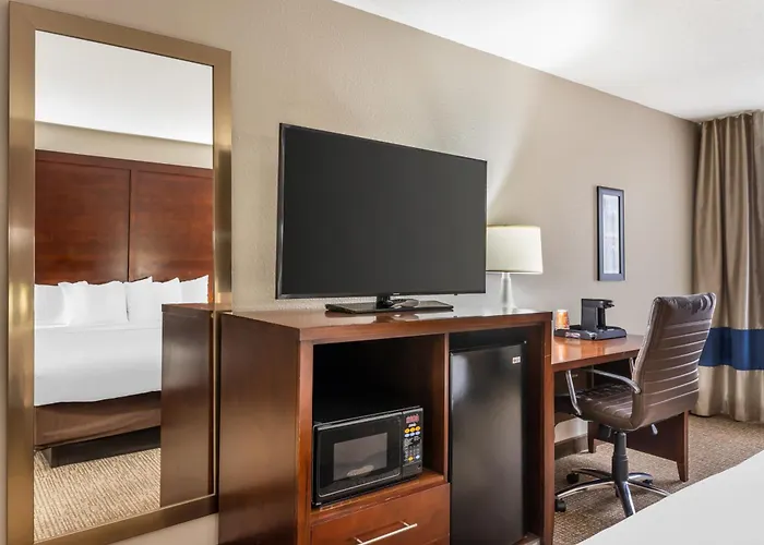 Comfort Inn & Suites Conway