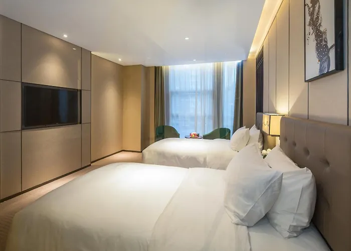 Liuzhou Imperial Dragon Bay Purejoy Hotel
