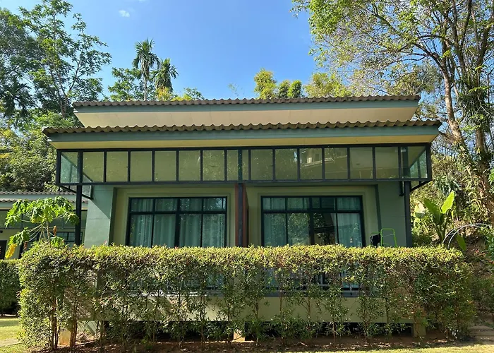 Snapper House