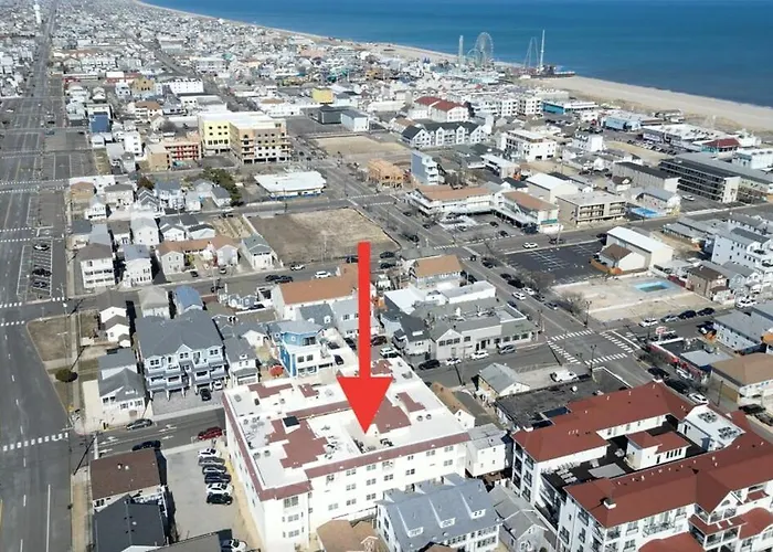 Rooftop Townhouse With 360 Views And Free Parking