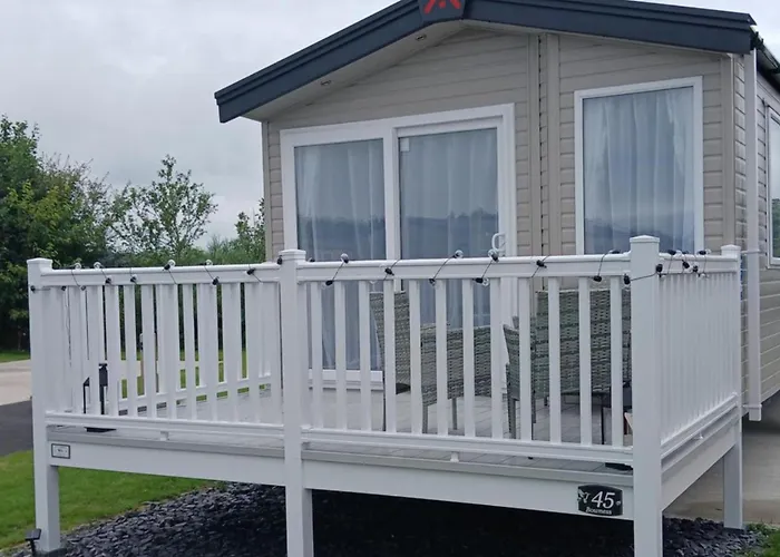3-Bed Caravan - Haven Lakeland Leisure Park