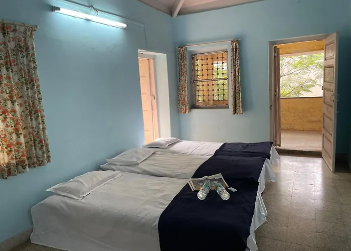 The Imperial Heritage II 2 Minutes From Station And Market II Deluxe Ac Rooms II
