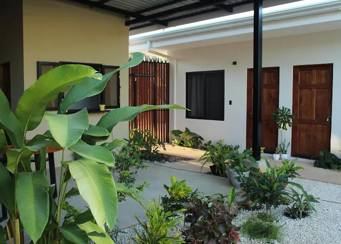 Hotel Huacas