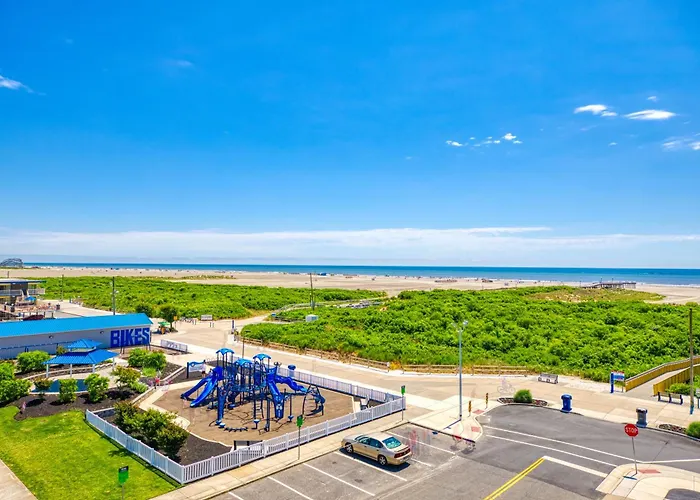 Pan American Oceanfront Hotel