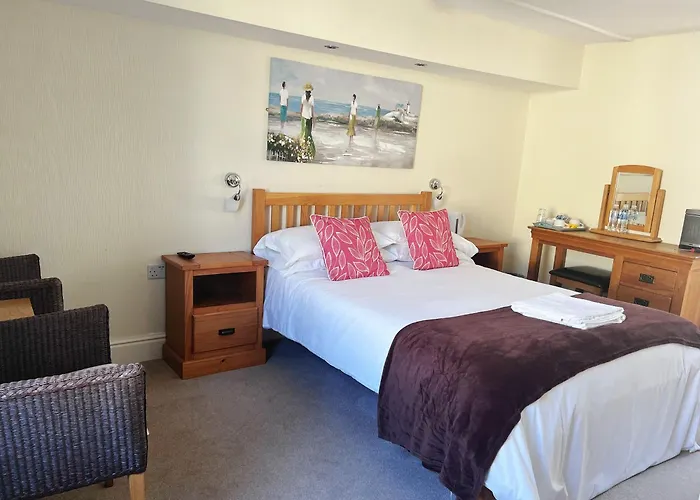The Crown Hotel