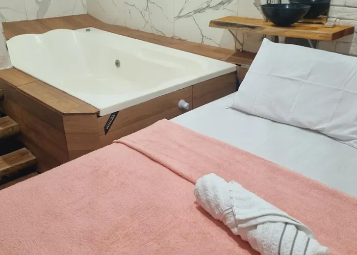 Quarto casal banheira
