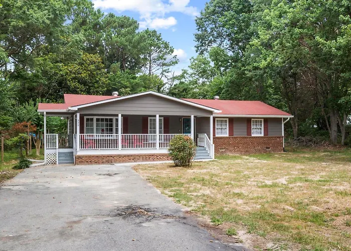 Rose Garden - Delightful Private And Peaceful Home
