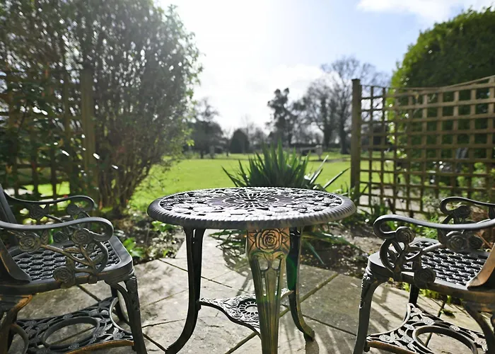 Stanton Manor Hotel