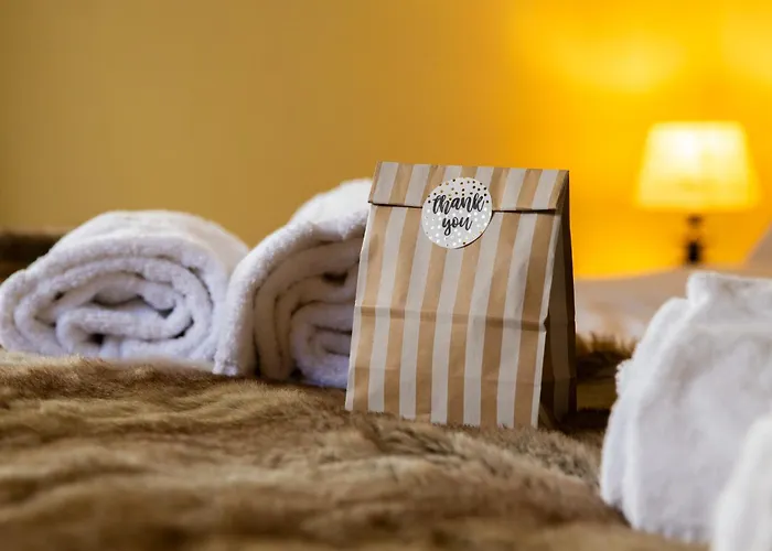 Shatush Hotel