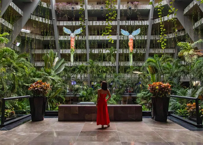 The Pyramid Cancun By Oasis