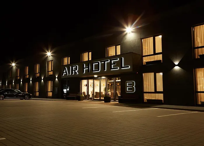 Air Hotel