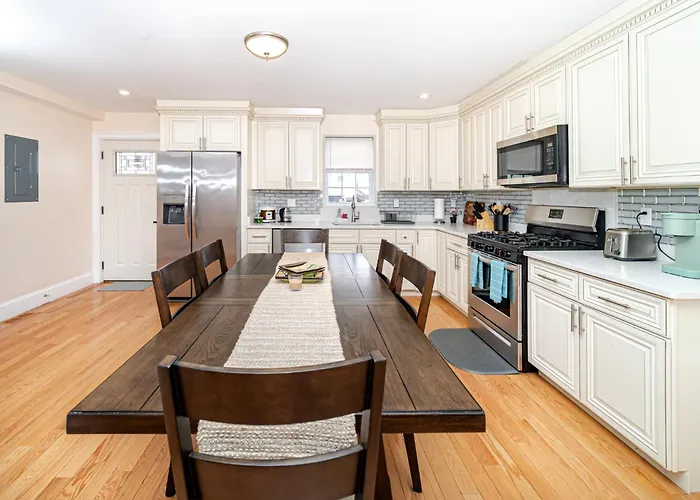Stunning 3Br Quincy Home W Laundry, Bathtub, Near Red Line & Adams Nhp 39