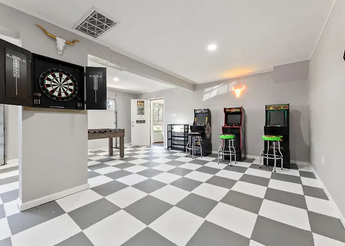 Villa For 50 Ppl-Heated Pool & Private Cinema
