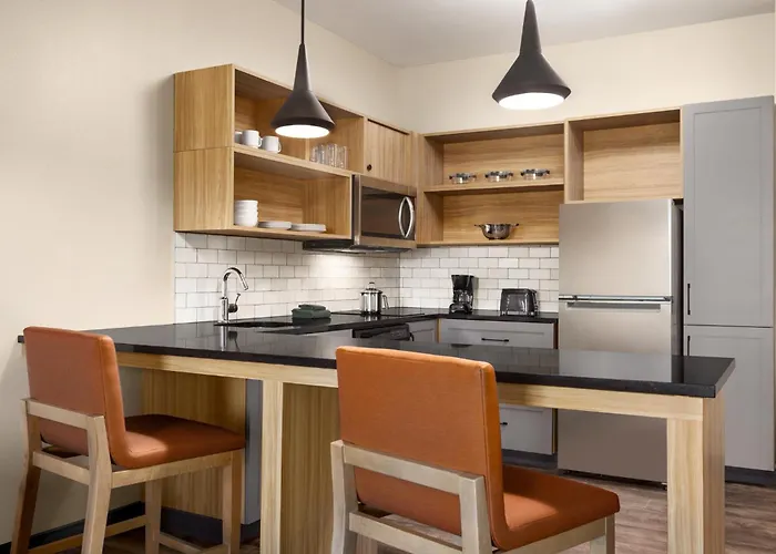 Candlewood Suites Coralville - Iowa City By Ihg
