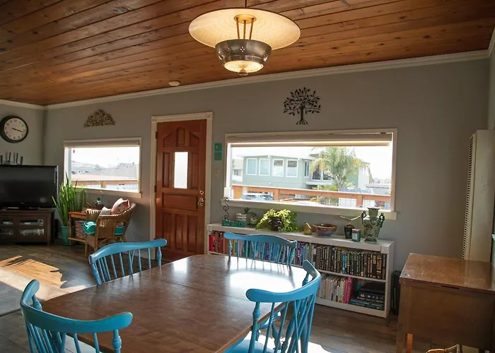 Views Of Ocean And Iconic Morro Rock, Beach Cottage