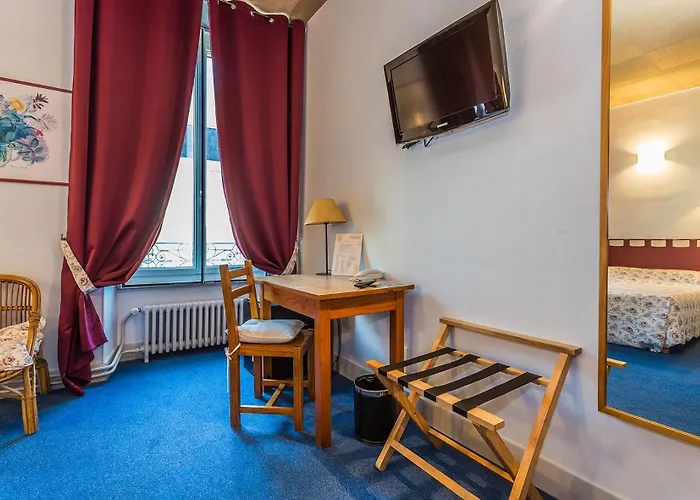 Fasthotel Pau-Centre Hotel Adour