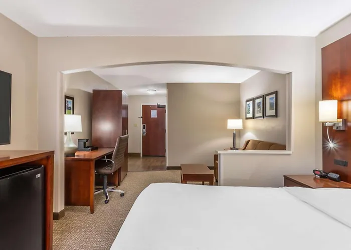 Comfort Inn & Suites Conway