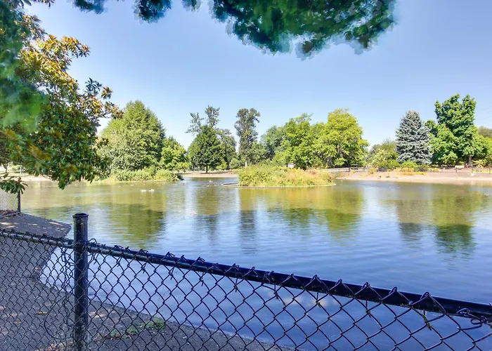 2 Mi To Autzen Stadium, Room For Your Rv