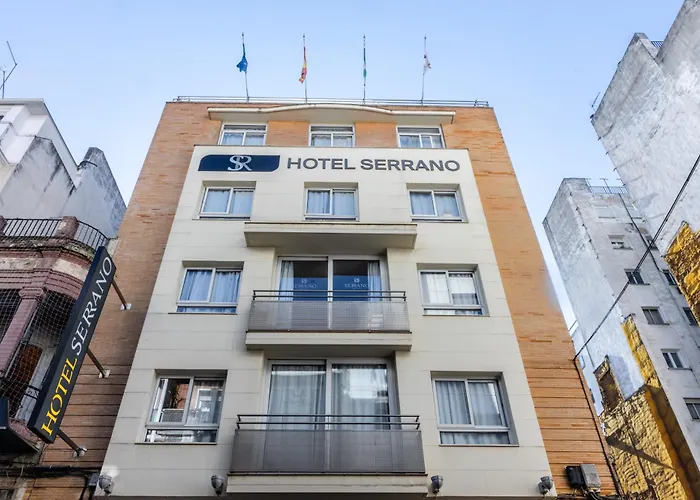 Hotel Serrano