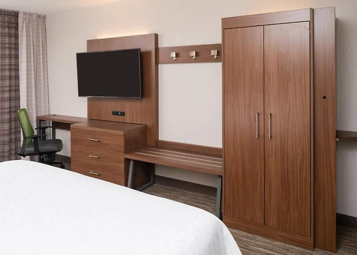 Holiday Inn Express Boca Raton - West By Ihg
