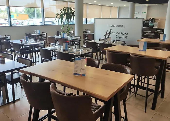 Holiday Inn Express Campo De Gibraltar-Barrios By Ihg