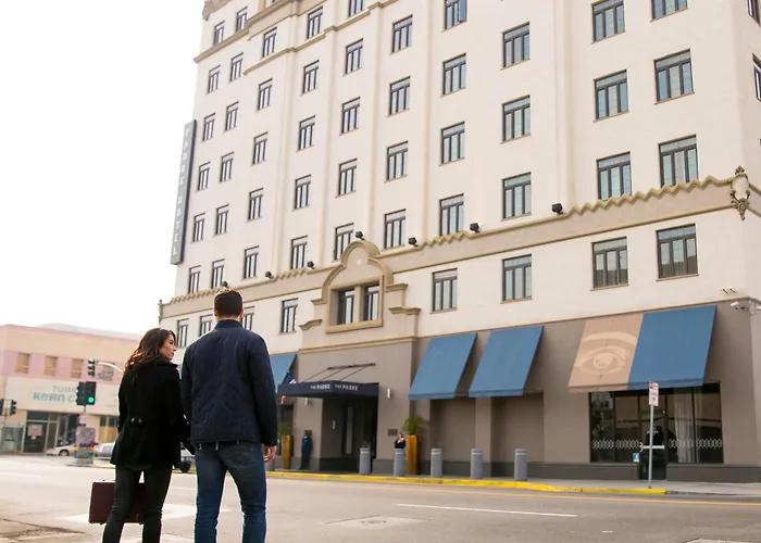 Padre Hotel