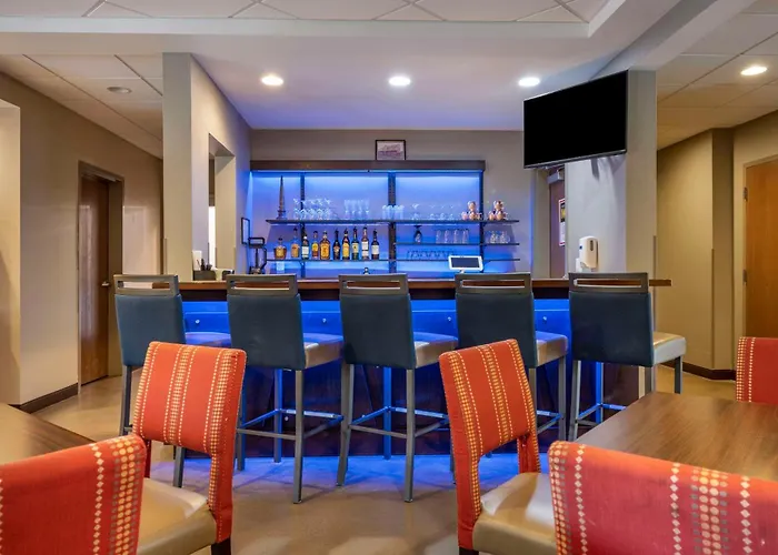 Comfort Inn Connellsville Riverview