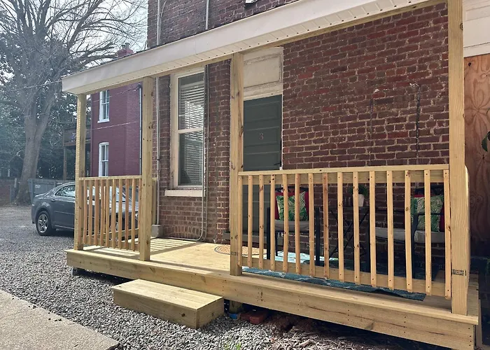 Cozy Nest Private Porch Museums Free Parking