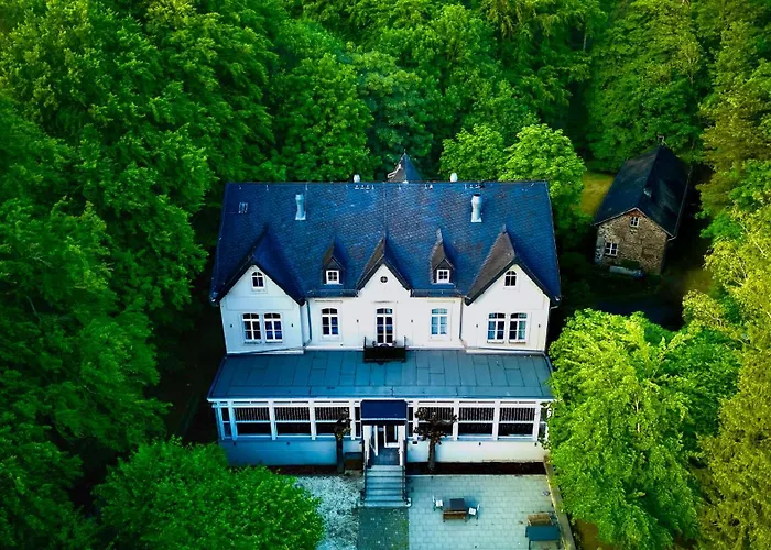 VILLA FIRST im Sophienhof