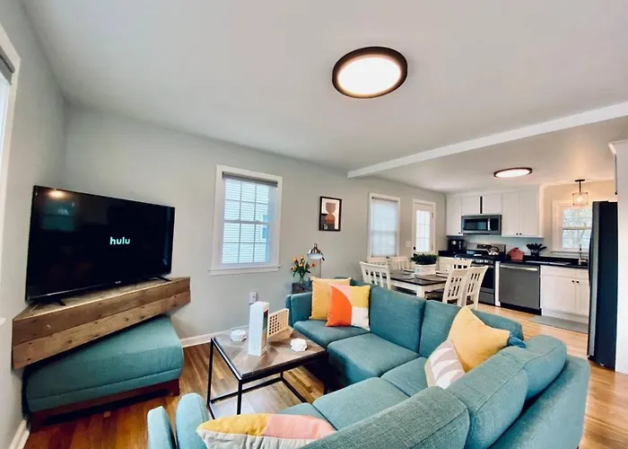 23 Comfort And Luxury 3 Bedroom 2 Ba House