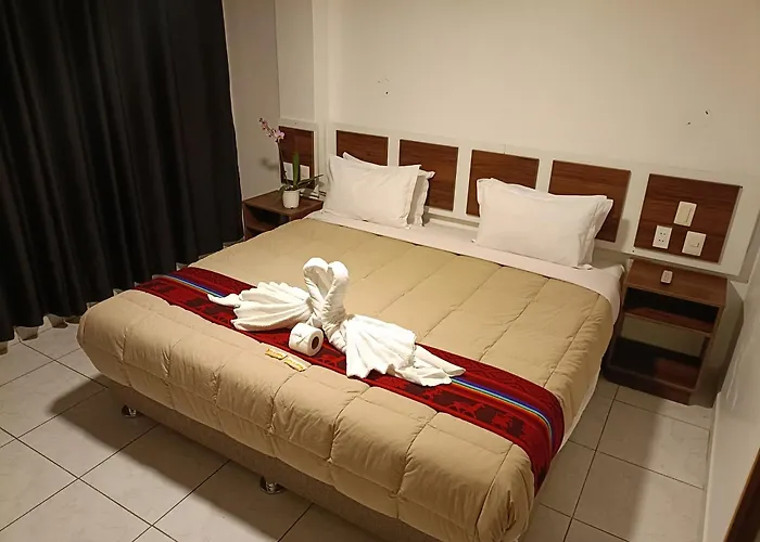 Pakarina Hotel