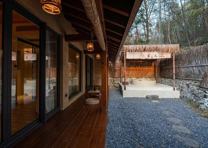 Hegu Countryside Resort Hotel