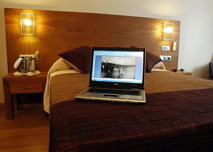 Hotel Puente De La Toja