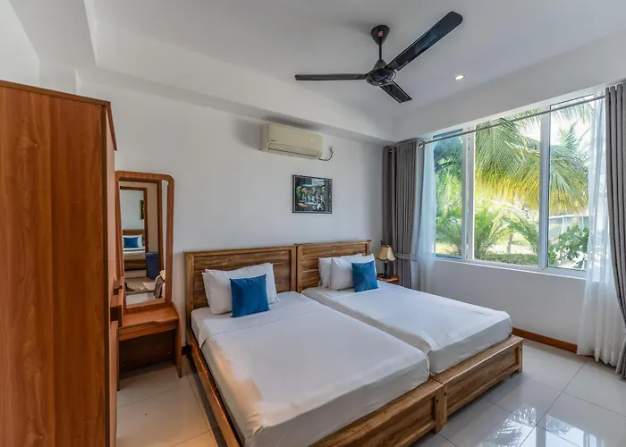Oceanfront Condos Nilaveli By Icc