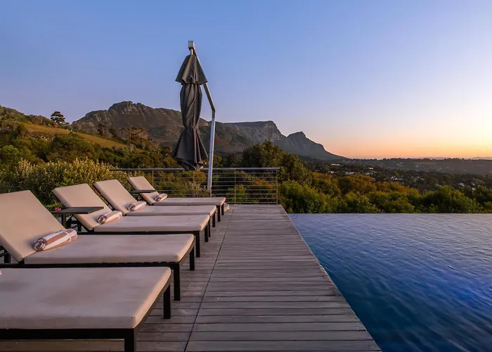 Villa Lion View Private Luxury Retreat