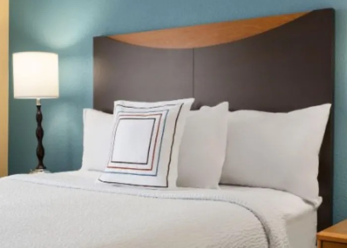 Fairfield Inn & Suites Springfield