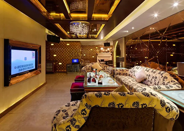 Regal Palace Hotel