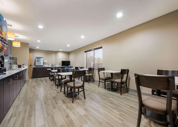 Sleep Inn & Suites Cullman I-65 Exit 310