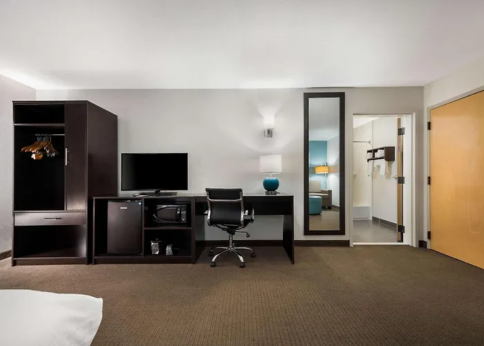 Sleep Inn & Suites Cullman I-65 Exit 310