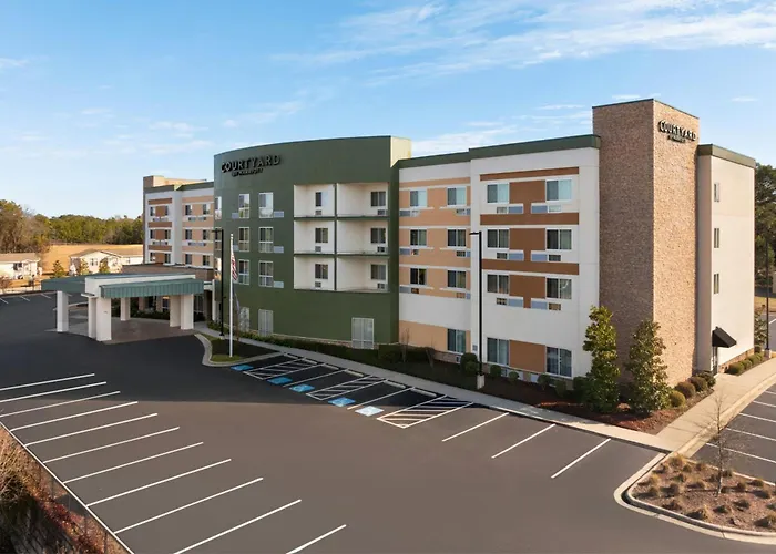 Courtyard By Marriott Fayetteville Fort Bragg Spring Lake