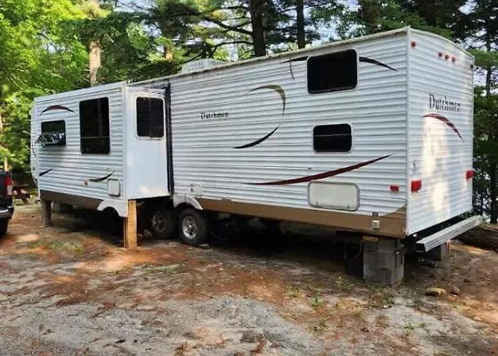 Lakefront Rv Cottage In Parry Sound #2