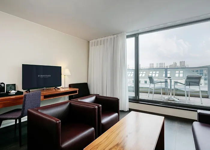 Eurostars Embassy
