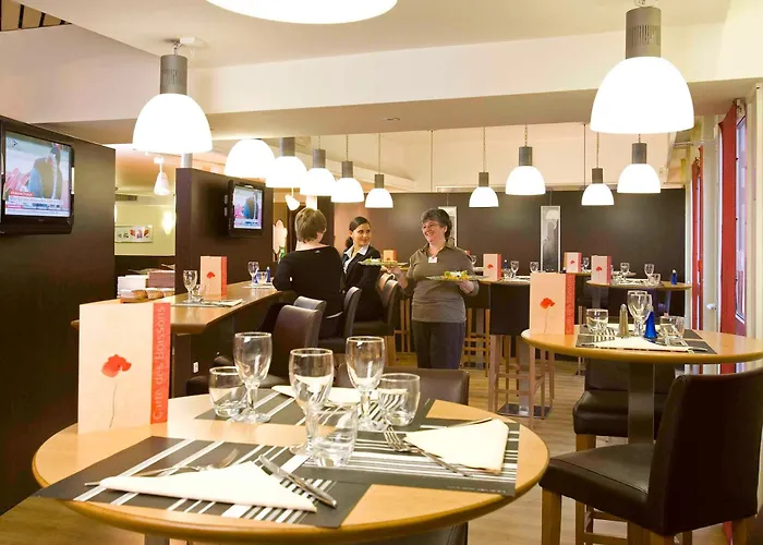 Hotel Mermoz Paris Le Bourget
