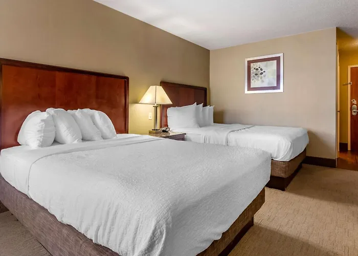 Best Western Plus Inn At Hunt Ridge