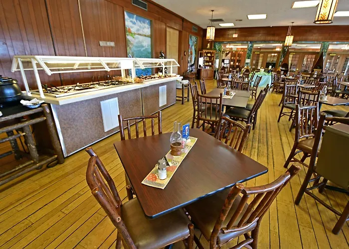 Clifty Inn