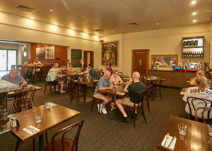 Shamrock Hotel & Accommodation Kyneton