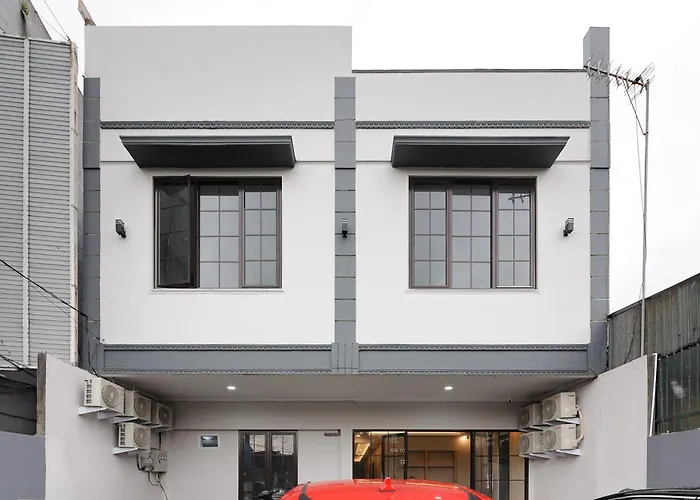 Reddoorz Plus Near Kebun Raya Bogor