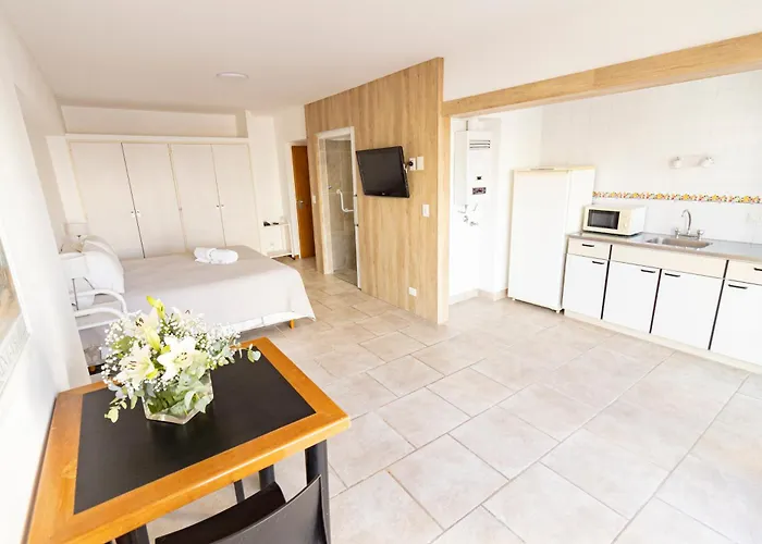Bristol Apart Hotel