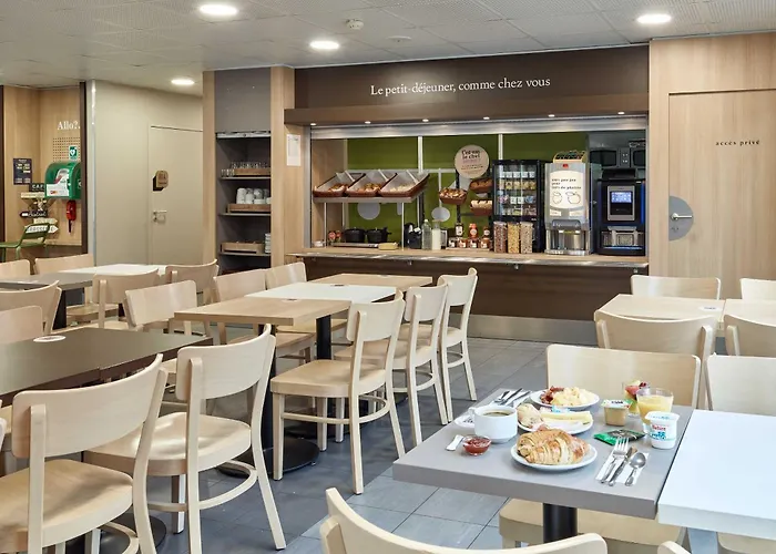 B&B Hotel Orly Chevilly Marche International